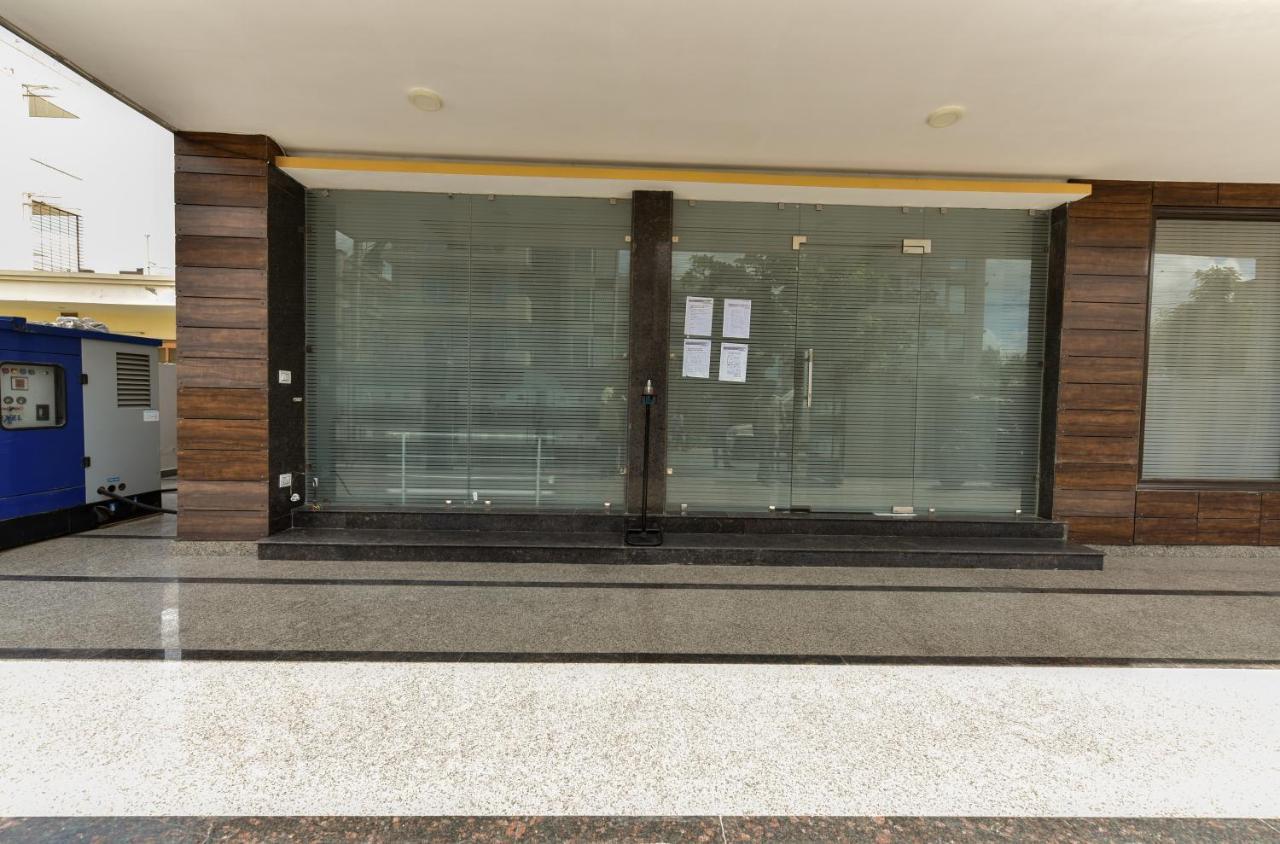 Hotel Luxury Collection Gurgaon Bagian luar foto